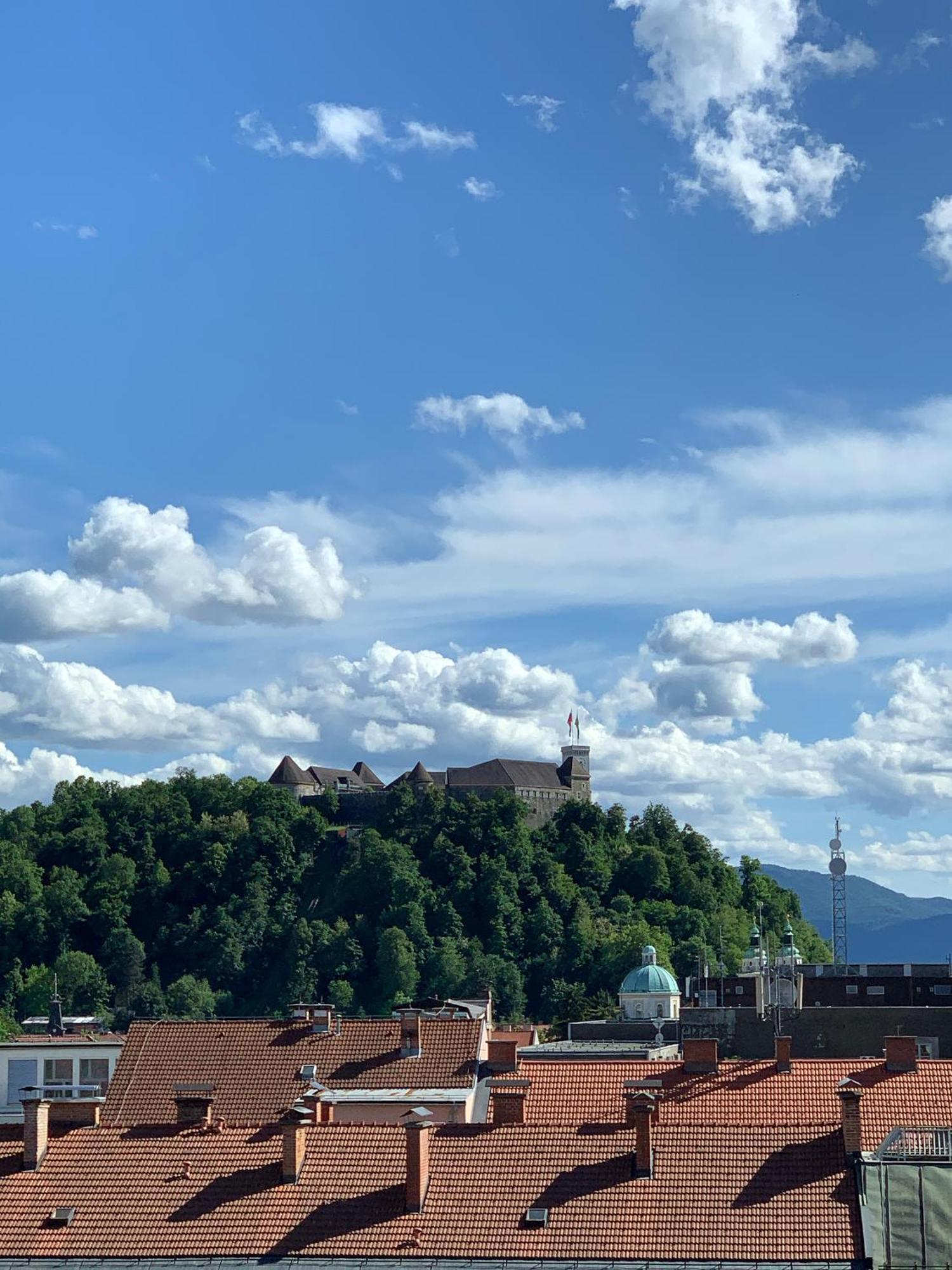 Luxe Penthouse With A Castle View 류블랴나 외부 사진